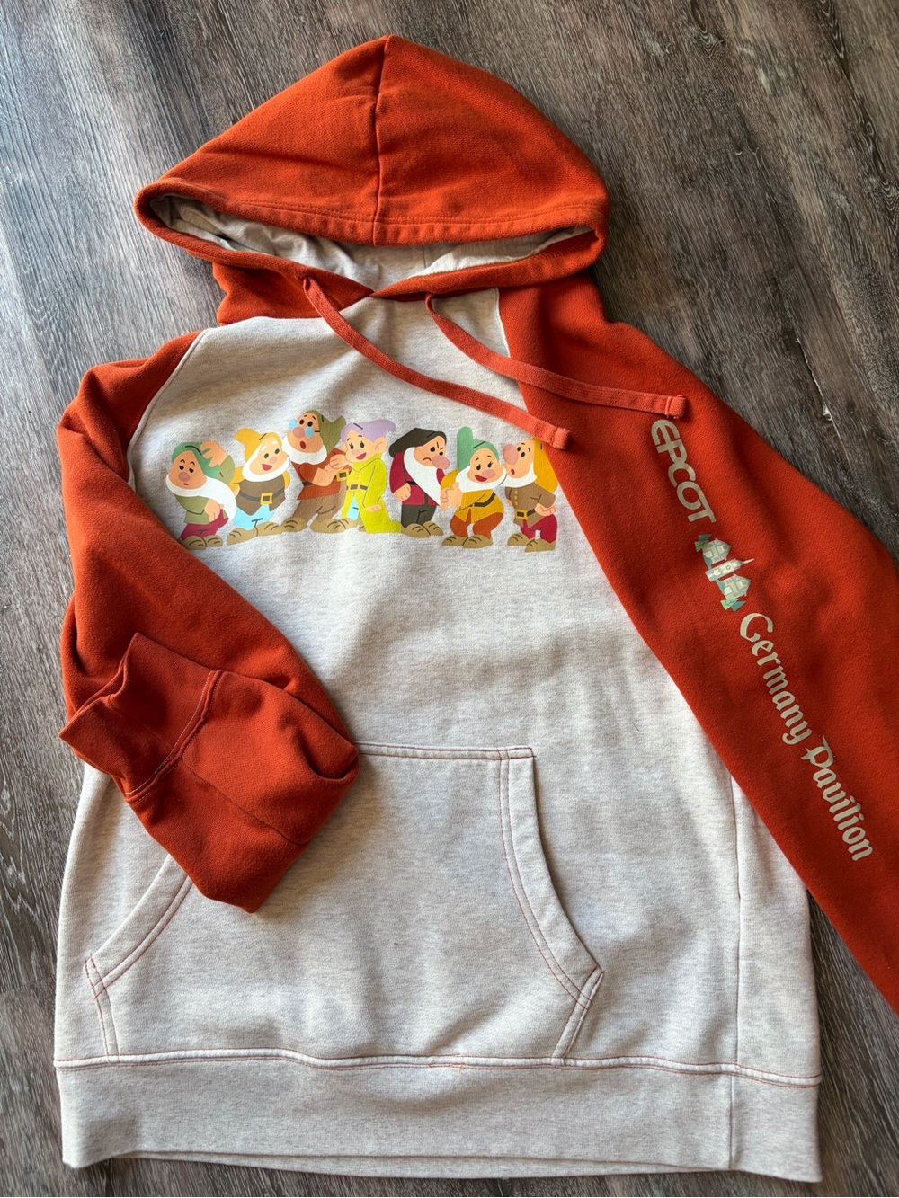 Walt Disney World Epcot Germany Pavilion Seven Dwarfs Hoodie